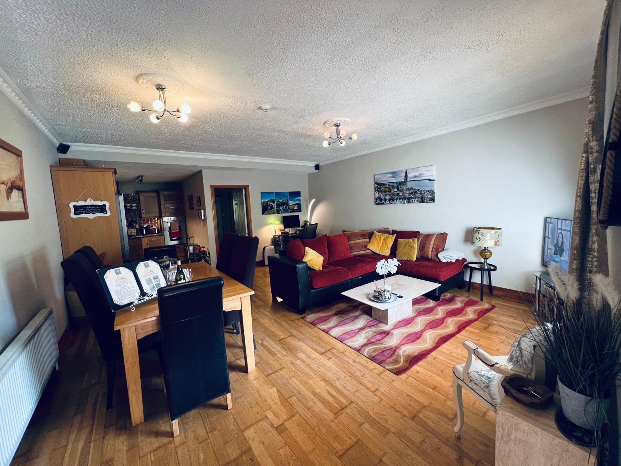 Fernway Residence Entire Property Κορκ Εξωτερικό φωτογραφία